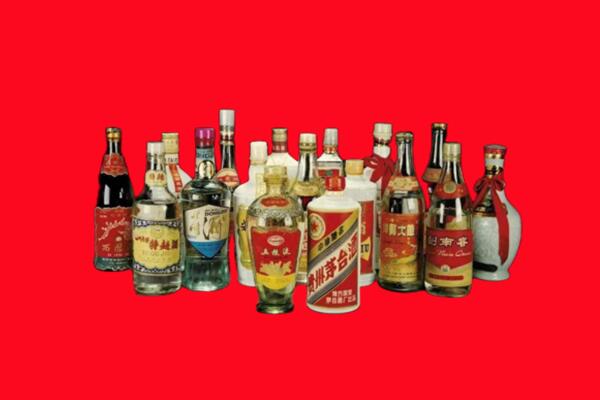 蒙自市回收十八老酒.jpg